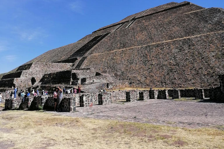 CDMX Teotihuacan balloon flight, breakfast &amp; pickup &amp; Mezcal