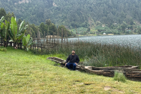 Addis Ababa: Wenchi Crater Lake Eco-Adventure & Village Tour