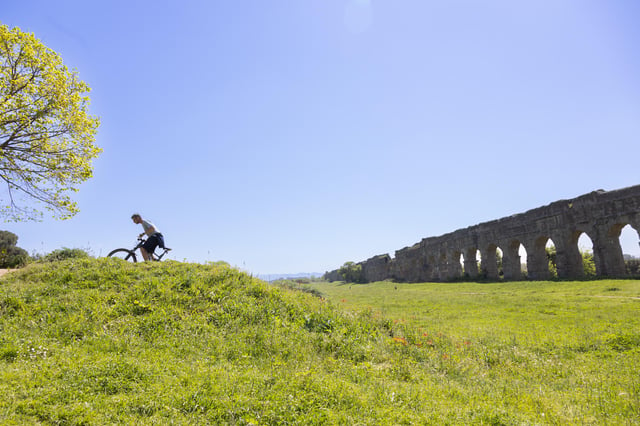 Roma:Vía Apia en E-bike con Catacumbas, Acueductos y Comida