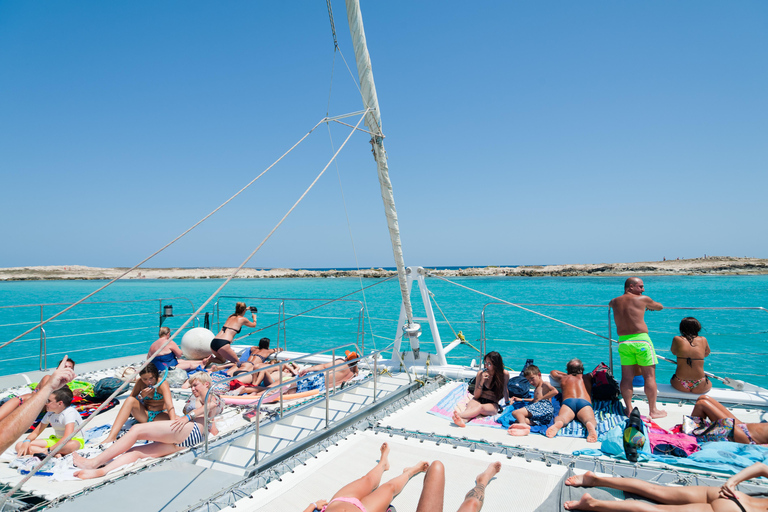 Ibiza: Catamaran Cruise to Formentera with BBQ and 2 Swimming Stops 5-Hour Day Trip