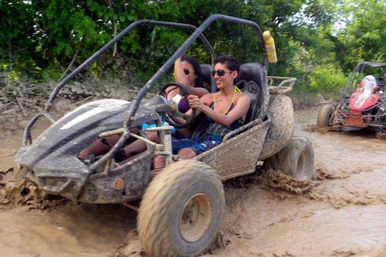 Punta Cana: Buggy Tour z basenem jaskiniowym i degustacją czekolady