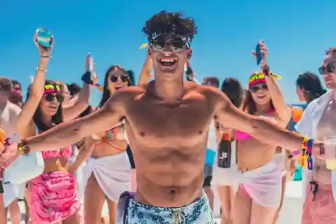 Sunset Party Cruise! Open Bar with Fajitas Food the Cabo SL