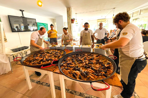 Ibiza: Private Jeep Wrangler Tour & Lunch at Beach Rest.