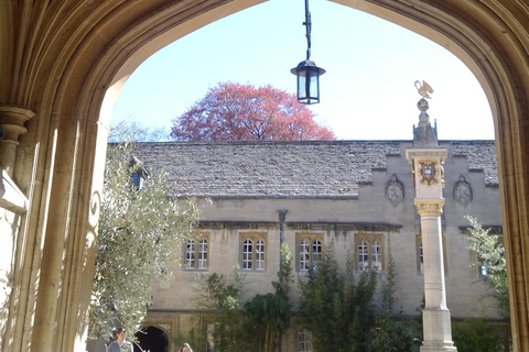 Oxford College Gardens - obejmuje przestrzenie zamknięte dla publiczności.