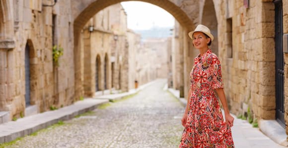 Rhodes: Old Town & Harbour Private Photoshoot