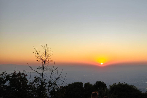 Chiang Mai: Doi Suthep Sunset & Hidden Temple with Guide