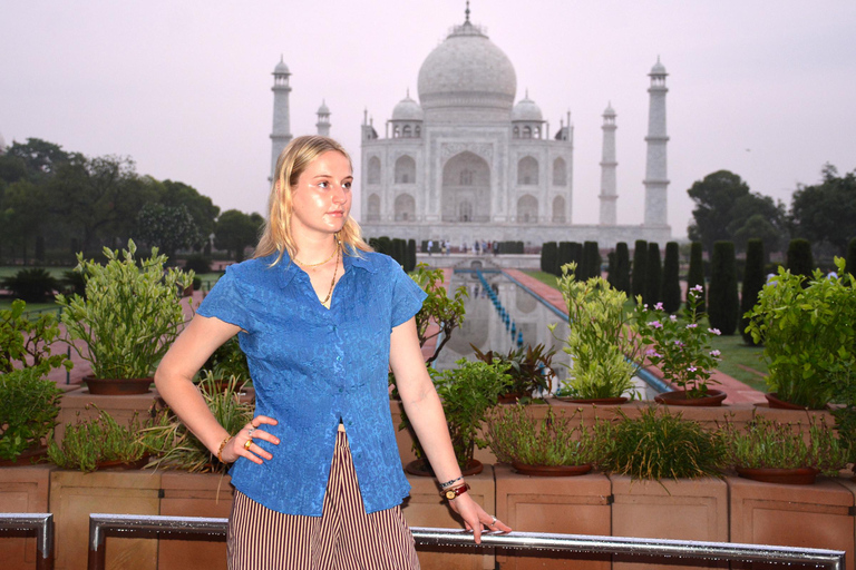 Delhi: 6 Days Golden Triangle Tour with Varanasi & Boat Ride Only Private Tour Guide