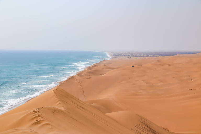 Walvis Bay: Comprehensive Sandwich Harbour 4x4 Tour