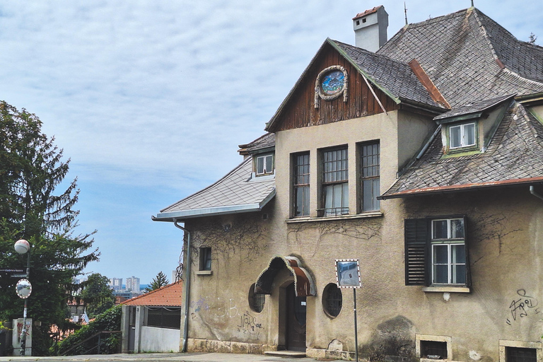 Zagreb: Rundvandring i histriska villor, grönska och vyerZagreb: Villas &amp; Views Rundvandring