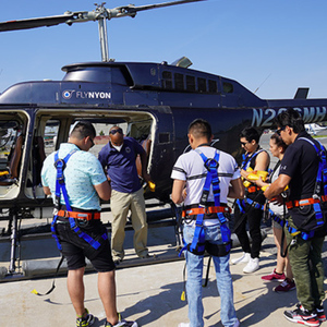 NYC: Manhattan Sightseeing Helicopter Tour Adventure