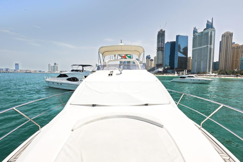 Dubai: 50-Fuß-Luxus-Yachtcharter mit Softdrinks7-Stunden-Charter