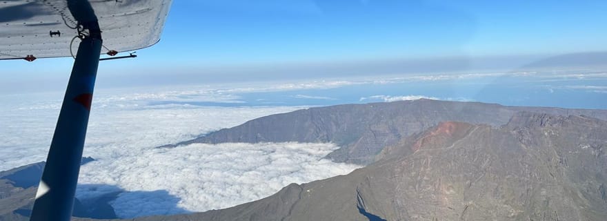 Réunion : Survol en ULM des Cirques, Îlets & Lagons (45 min)
