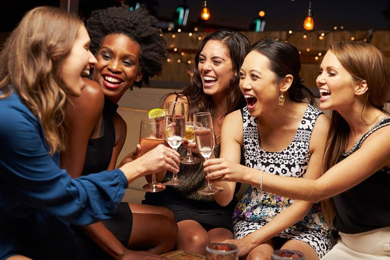 Kampala: Cultural Show, Nightlife Tour, and Street Food