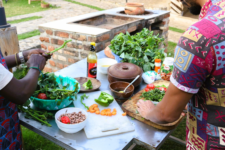 Gusya no Gusekura Traditional Food Making ExperienceGusya no Gusekura Traditional Flour Making Experience