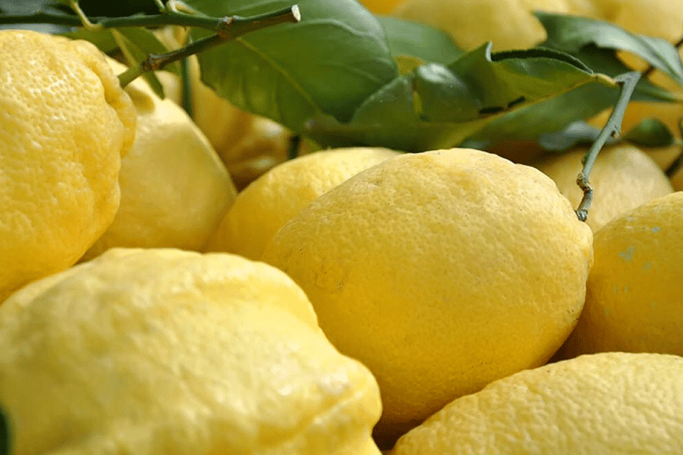 Sorrento &quot;nocą&quot; - piesza wycieczka i degustacja limoncello