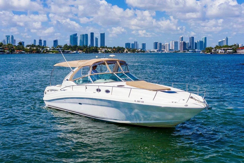 Tour of the city of Miami and its beautiful sunset