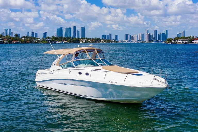 Tour of the city of Miami and its beautiful sunset