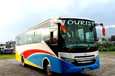 Pokhara: Transfer to Kathmandu (Luxurious Sofa Seater Bus)
