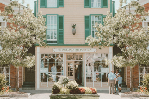 Niagara Falls: Niagara-on-the-Lake Luxury Private Tour Niagara Falls: Niagara-on-the-Lake Private Tour
