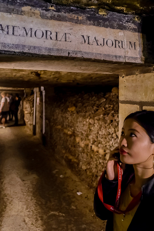 Paris: Catacombs Ticket and Audio Guide
