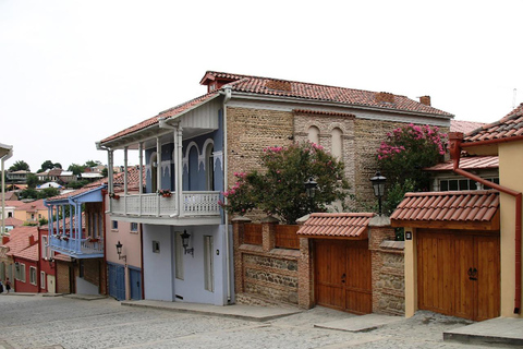 Tbilisi: Chronicle of Georgia, Bodbe & Sighnaghi Tour