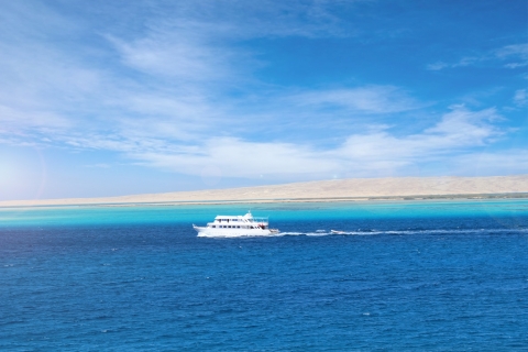 Sharm: White Island en Ras Mohamed met privétransfersIntro Duikboot Tour met Privé Transfers, Lunch & Drankjes