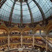 Paris Landmarks Walking Tour with Pastry Tastings