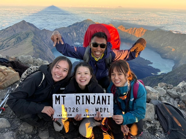 Mount Rinjani National Park: 3 Days hiking to Summit & Lake