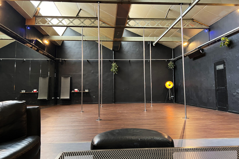 Lyon : Initiation à la Pole Dance en Groupe