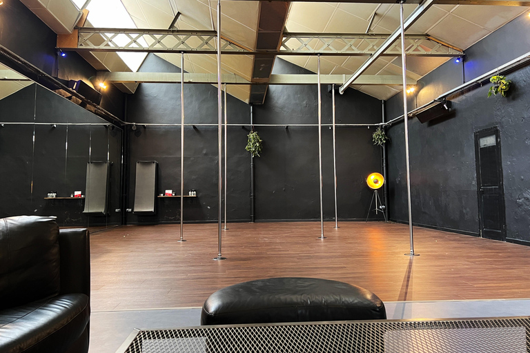Lyon : Initiation à la Pole Dance en Groupe