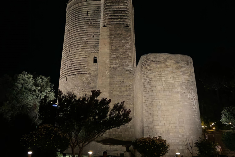 Baku: Secret Old City Evening Tour & Wine Tasting Group Tour