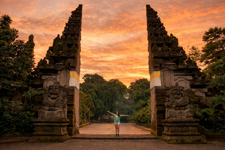 Ubud: Lost Temple Challenge and Secret Waterfalls