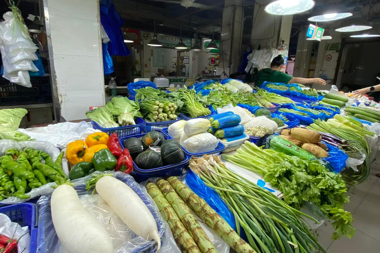 Real Taste of Home: Cook with a Local