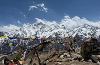 Kathmandu: 8-tägige Wanderung im Langtang-Tal mit Tserko Ri