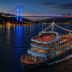 Istanbul: cena in crociera sul Bosforo e spettacolo serale turco