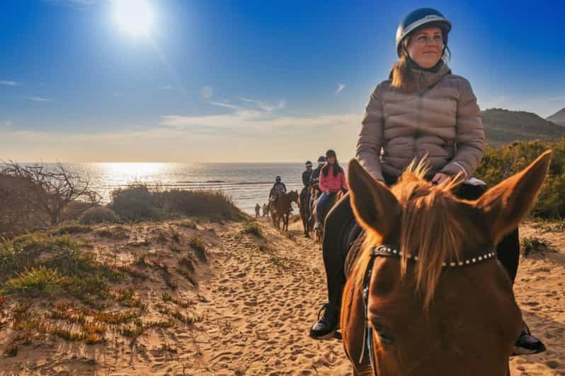 Alghero: horseback riding for experts in Lake Baratz