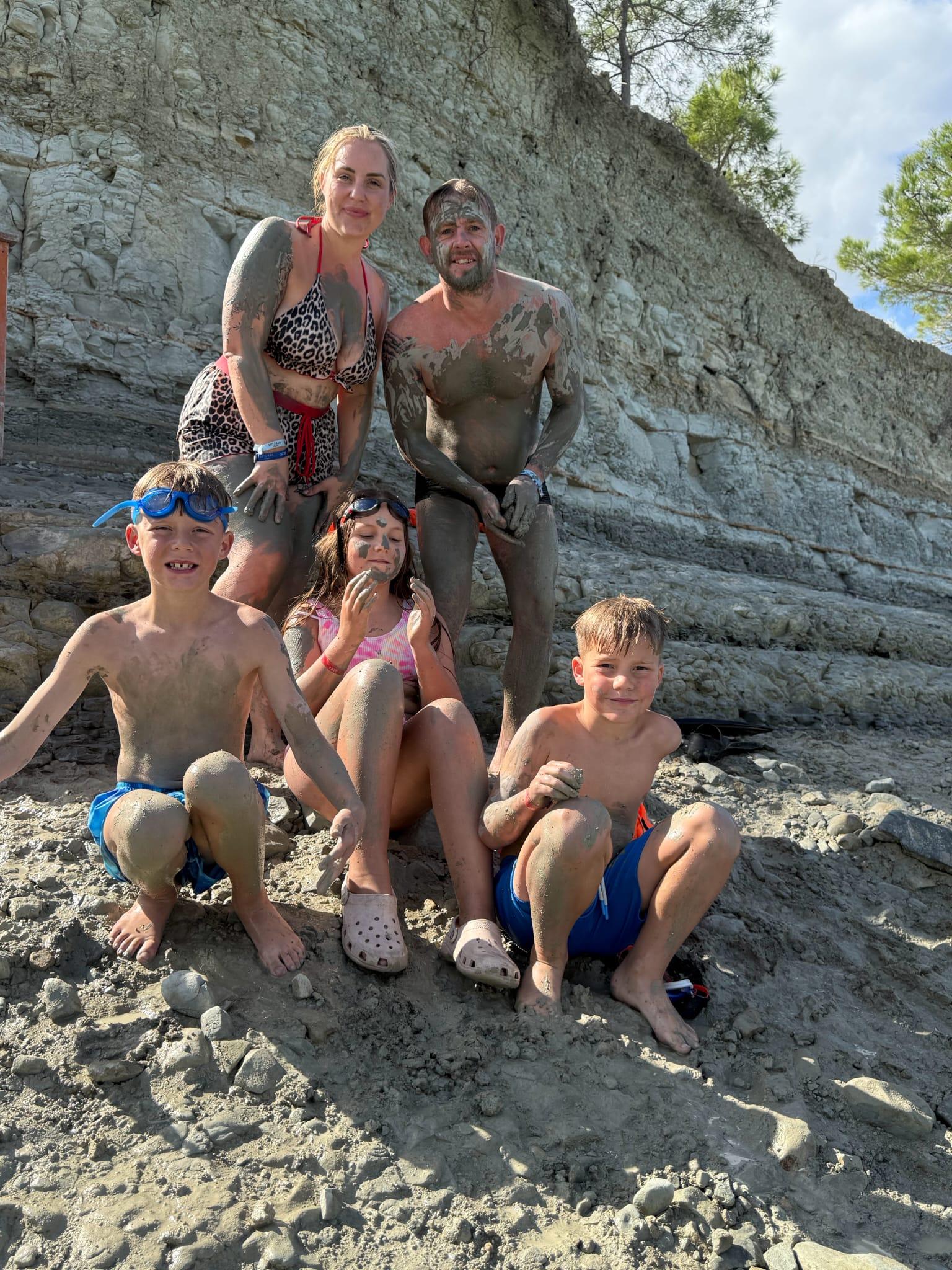 Side: Jeepsafari, Green Canyon und Schlammbad-Tour