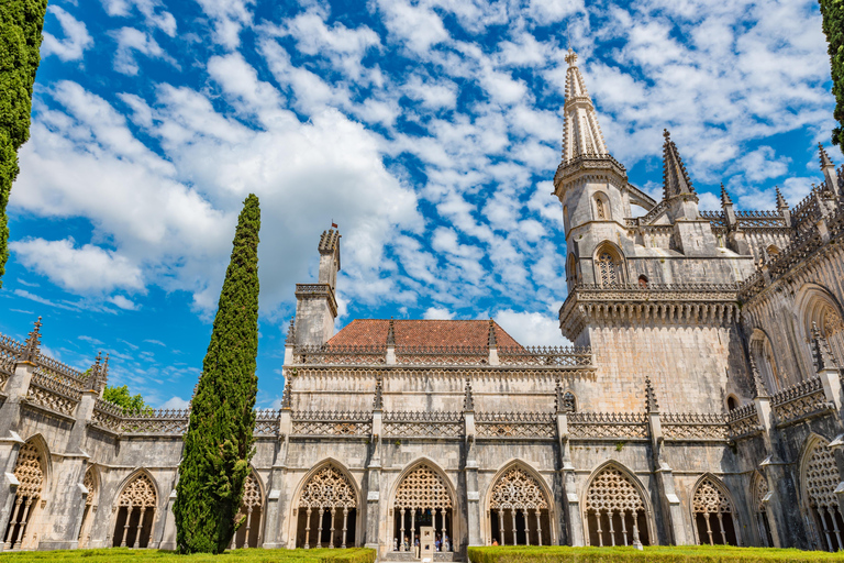 From Lisbon: Fátima, Nazaré, and Óbidos Tour with Tasting Private Tour - Fátima, Nazaré and Óbidos