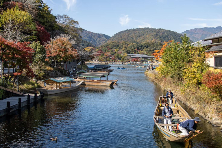 Kyoto: Arashiyama Day Tour with Train, Boat, and Onsen