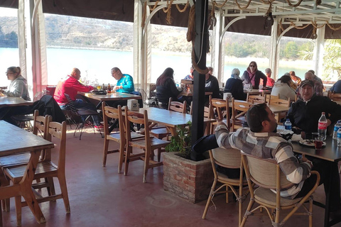 Alanya: Excursão Mix em autocarro Cabrio, Lion Safari, passeio de barco com almoçoAlanya: Excursão mista em autocarro Cabrio, Lion Safari, passeio de barco com almoço