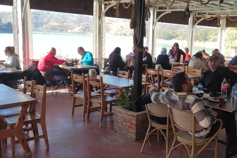 Alanya: Excursão Mix em autocarro Cabrio, Lion Safari, passeio de barco com almoçoAlanya: Excursão mista em autocarro Cabrio, Lion Safari, passeio de barco com almoço