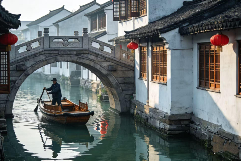 Shanghai：Yu Garden, Temple, Water Town Tour w/Hop-On Hop-Off Yu Garden, God Temple, Water Town Tour w/Hop-On Hop-Off Bus.