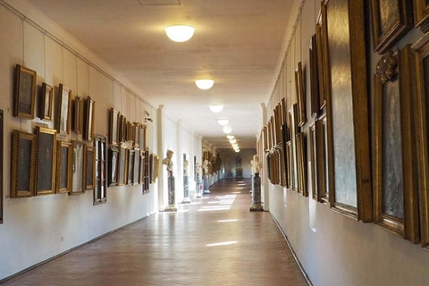 Florence: Uffizi Gallery Guided Tour with Vasari Corridor