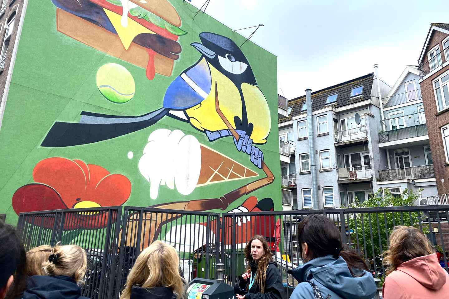 Rotterdam Street Art tour: Including specialised guide