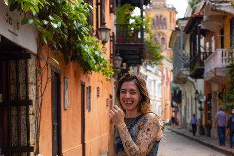 Cartagena InstaTour: Walk + Photos and Videos from Your Smartphone