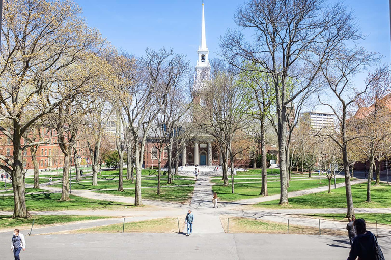 Boston: Freedom Trail, Salem, Rockport, and Cape Cod Tour