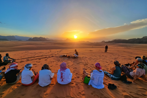 Wadi Rum: Authentic Jeep Tour, Sunset & Bedouin Storytelling