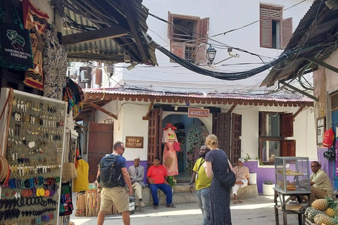 Stone Town Historical Walking Tour & Freddie Mercury Visit Stone Town Walking Tour with Local Guide