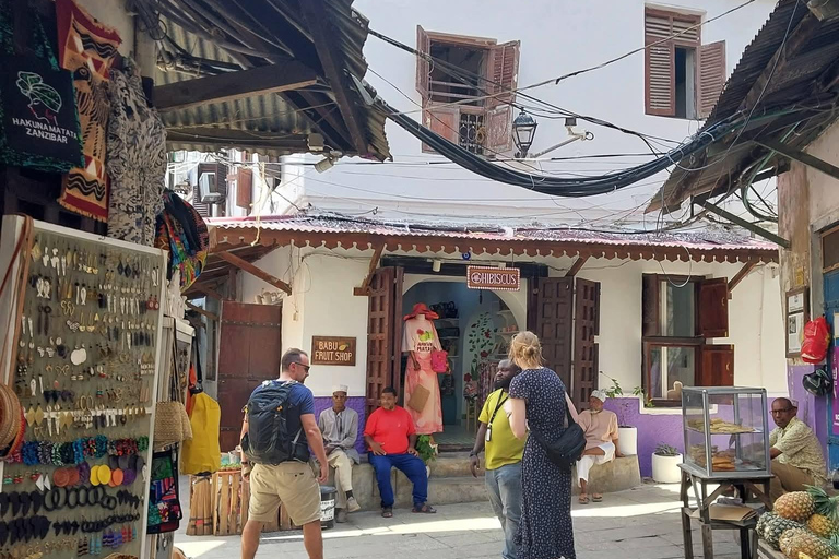 Stone Town Historical Walking Tour & Freddie Mercury Visit Stone Town Walking Tour with Local Guide