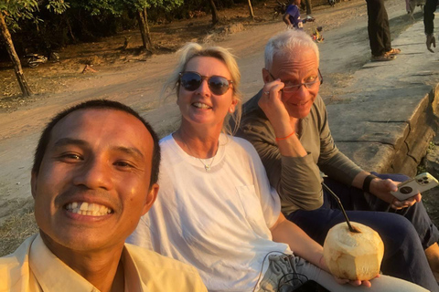 Siem Reap: Angkor Wat‑deutschgeführte Touren Siem Reap: Angkor Wat, Ta Prohm, & Angkor Thom Tour-Car